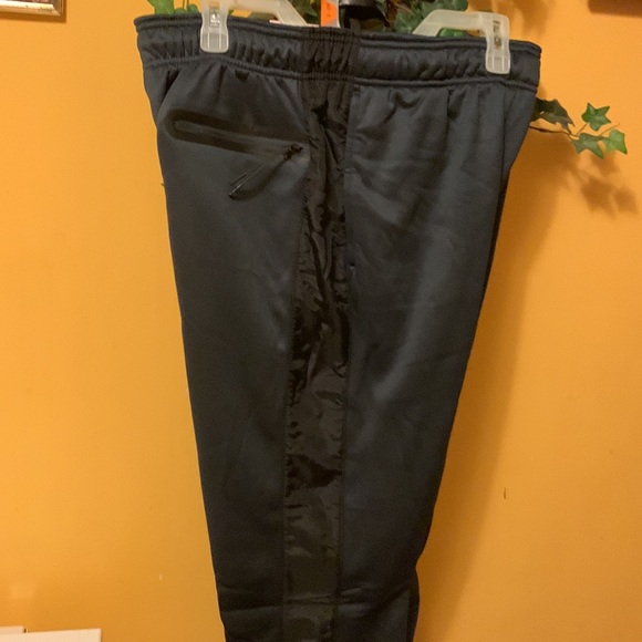 Redbox Men’s size M 32/34 New Pants color Black - Picture 4 of 4